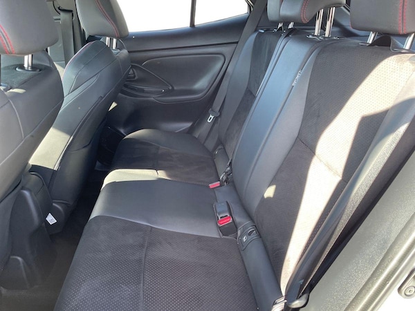 Used Toyota Yaris Cross 2024 for sale - 76193672: Photo 10