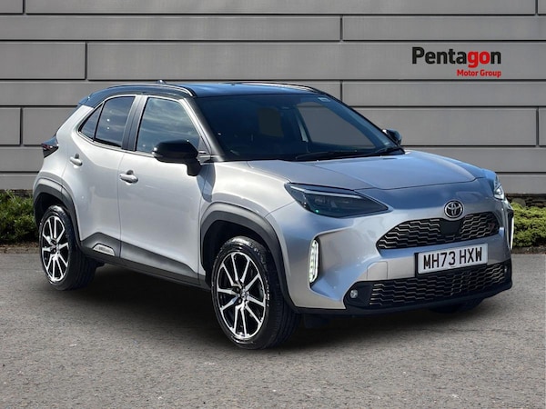 Used Toyota Yaris Cross 2024 for sale - 76193672: Photo 1