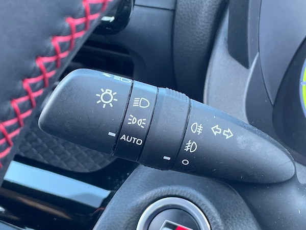 Used Toyota Yaris Cross 2024 for sale - 76193672: Photo 29