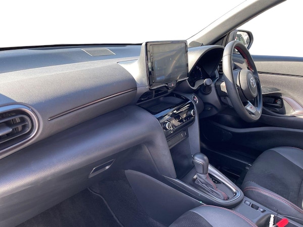 Used Toyota Yaris Cross 2024 for sale - 76193672: Photo 8