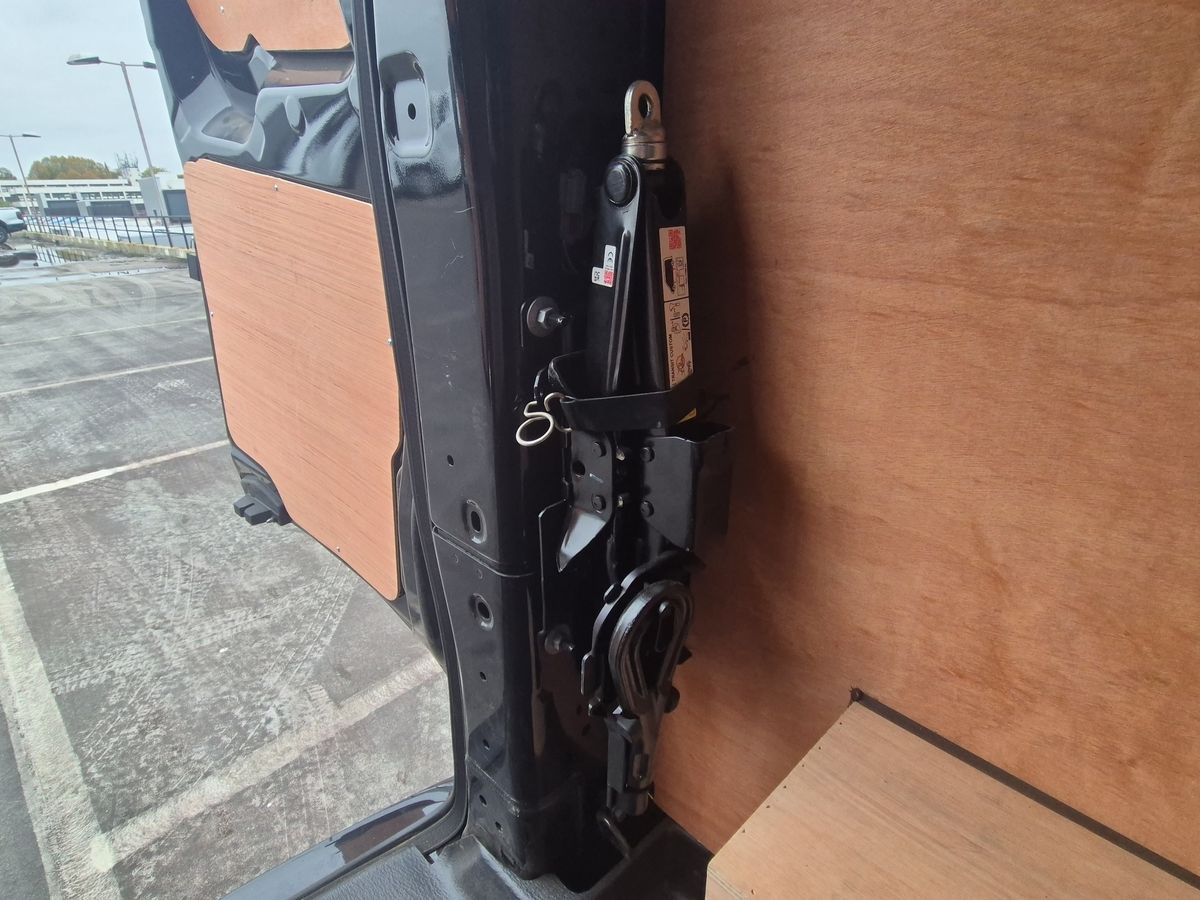 Used Ford Transit Custom 2025 for sale - 76163867: Photo 31