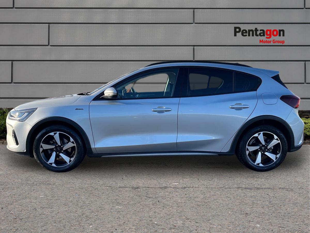 Used Ford Focus 2023 for sale - 76784769: Photo 14