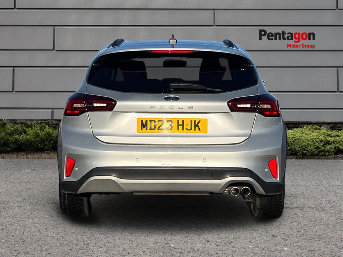 Used Ford Focus 2023 for sale - 76784769: Photo 16