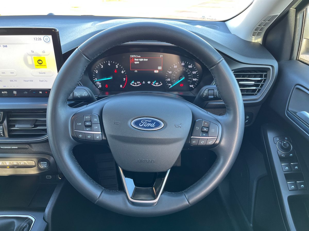 Used Ford Focus 2023 for sale - 76784769: Photo 30
