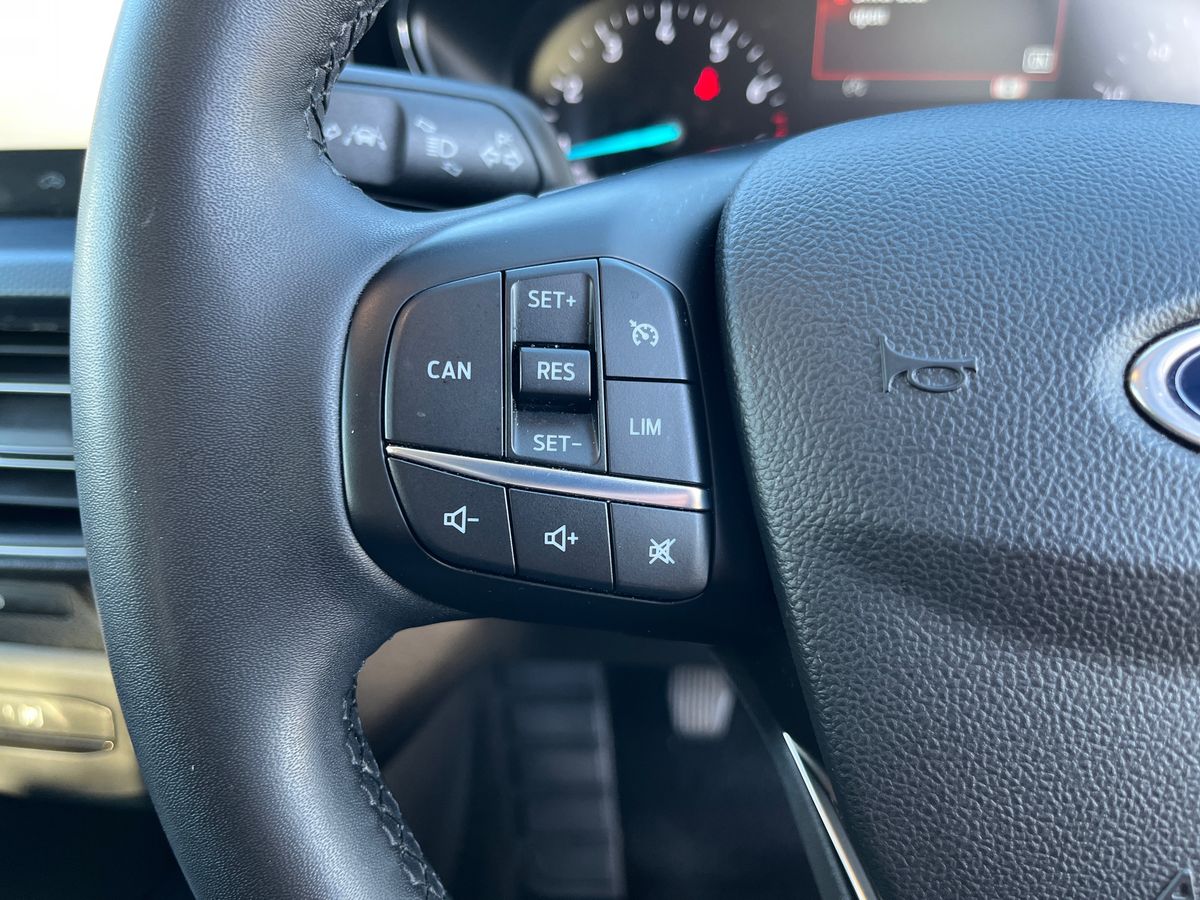 Used Ford Focus 2023 for sale - 76784769: Photo 42