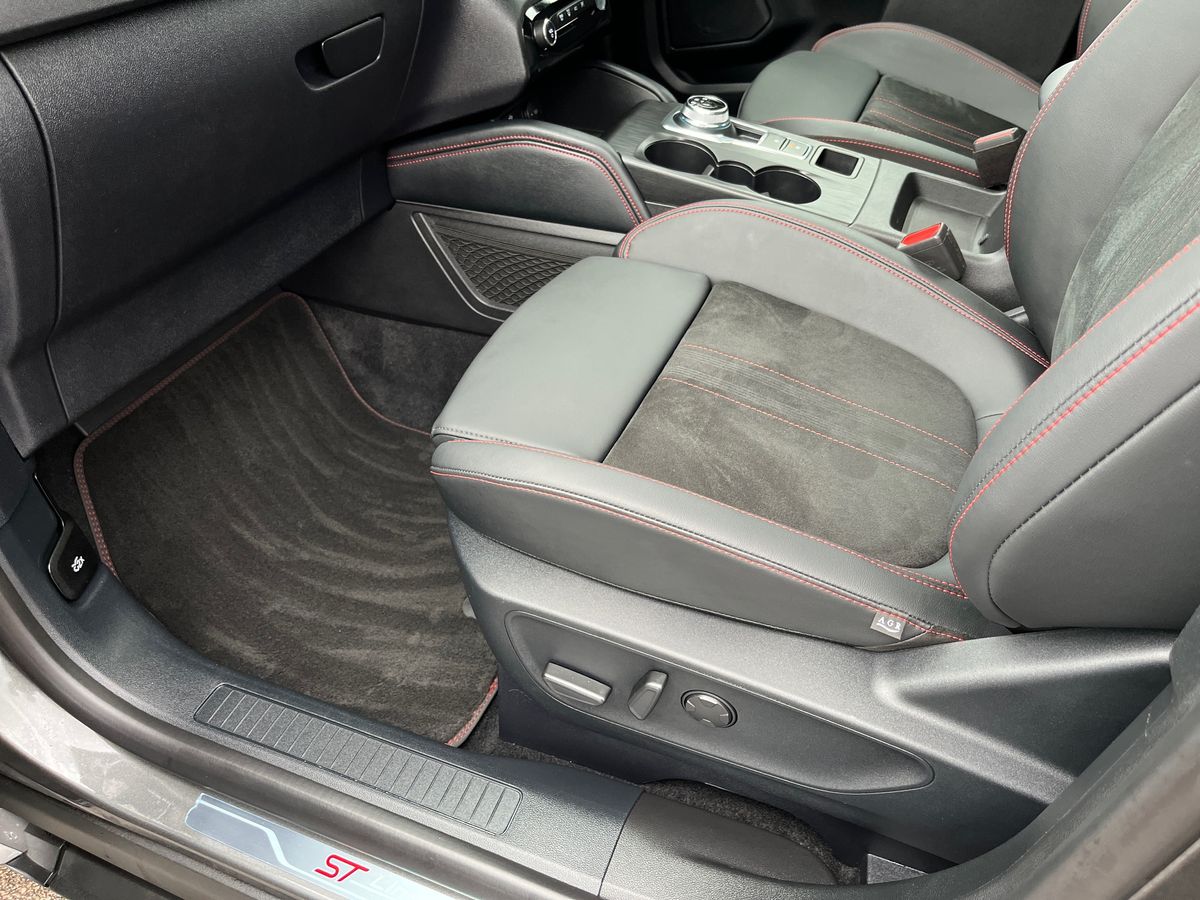 Used Ford Kuga 2025 for sale - 76274334: Photo 27