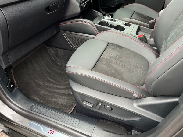 Used Ford Kuga 2025 for sale - 76274334: Photo 27