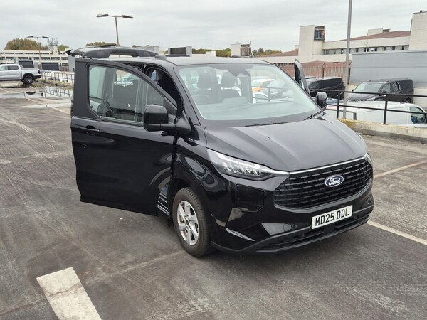 Used Ford Tourneo Custom 2025 for sale - 76163872: Photo 34