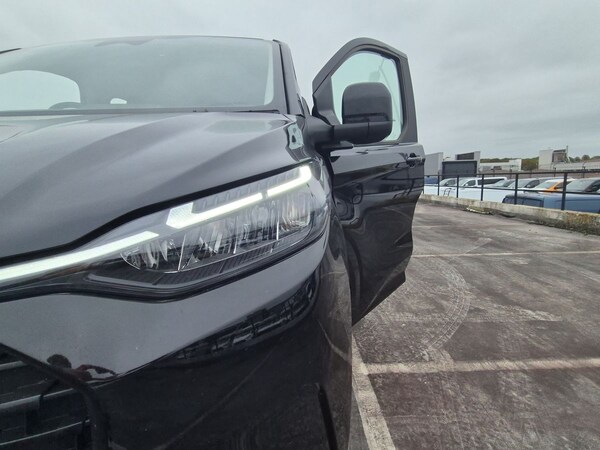 Used Ford Tourneo Custom 2025 for sale - 76163872: Photo 38