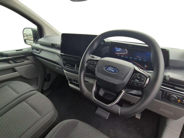 Used Ford Tourneo Custom 2025 for sale - 76163872: Photo 5