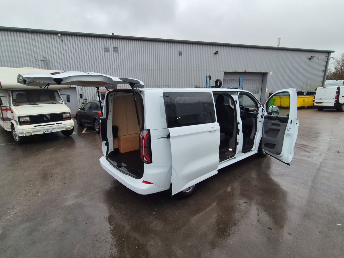 Used Ford Transit Custom 2025 for sale - 76892966: Photo 33