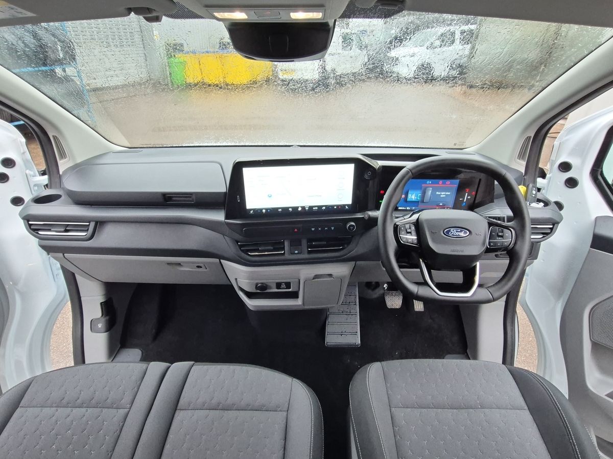 Used Ford Transit Custom 2025 for sale - 76892966: Photo 40