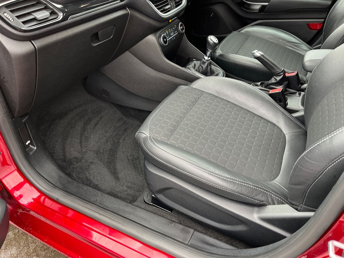 Used Ford Fiesta 2018 for sale - 76547473: Photo 26