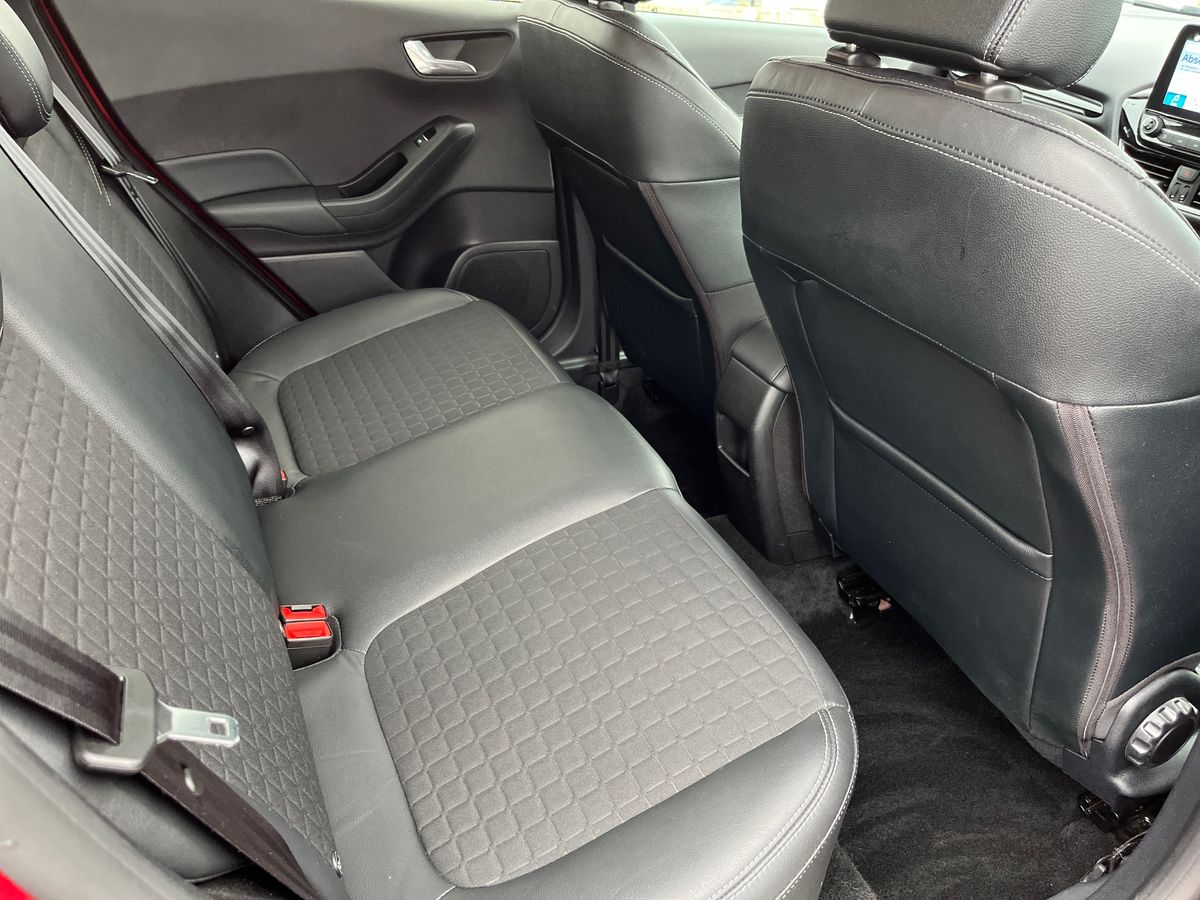 Used Ford Fiesta 2018 for sale - 76547473: Photo 28