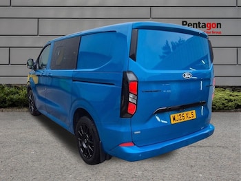 Used Ford Transit Custom 2025 for sale - 76262572: Photo 2
