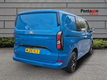 Used Ford Transit Custom 2025 for sale - 76262572: Photo 4