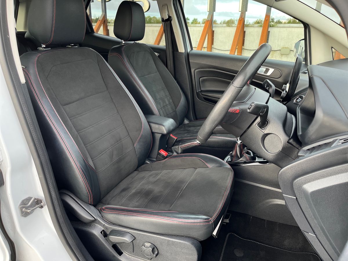 Used Ford Ecosport 2018 for sale - 76401542: Photo 22