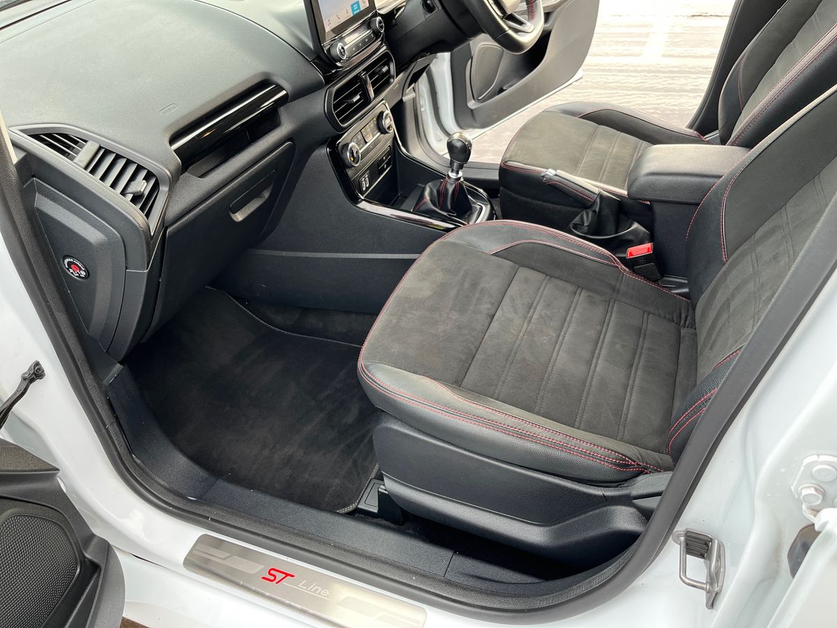 Used Ford Ecosport 2018 for sale - 76401542: Photo 42