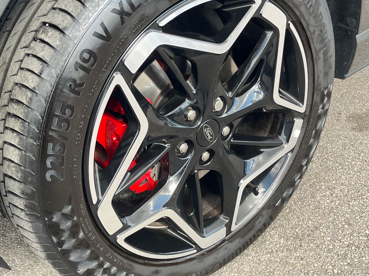 Used Ford Kuga 2025 for sale - 76040404: Photo 30