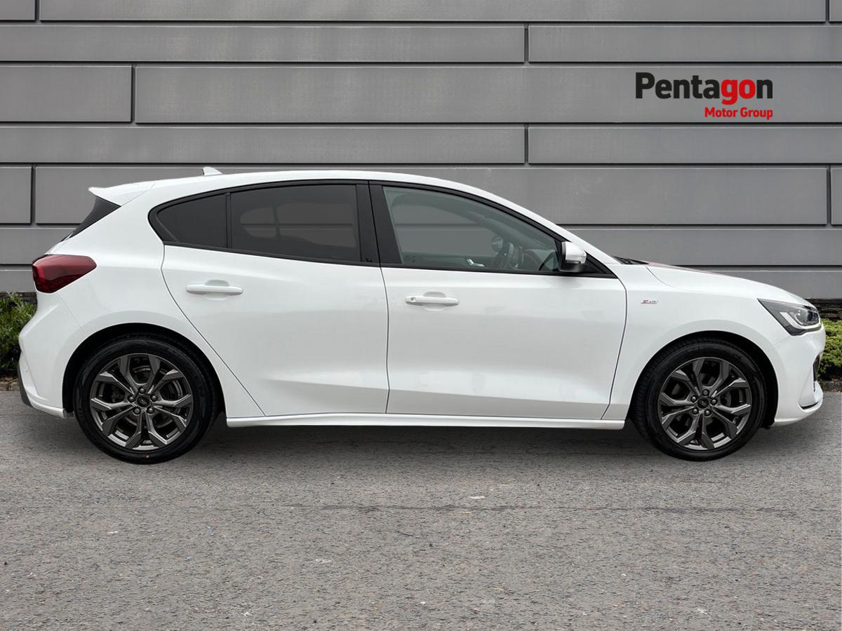 Used Ford Focus 2022 for sale - 76193698: Photo 13