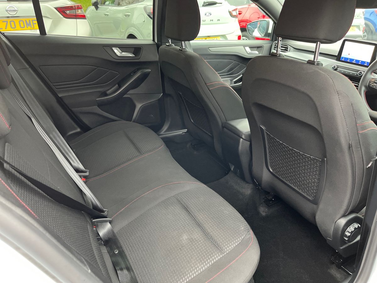 Used Ford Focus 2022 for sale - 76193698: Photo 21