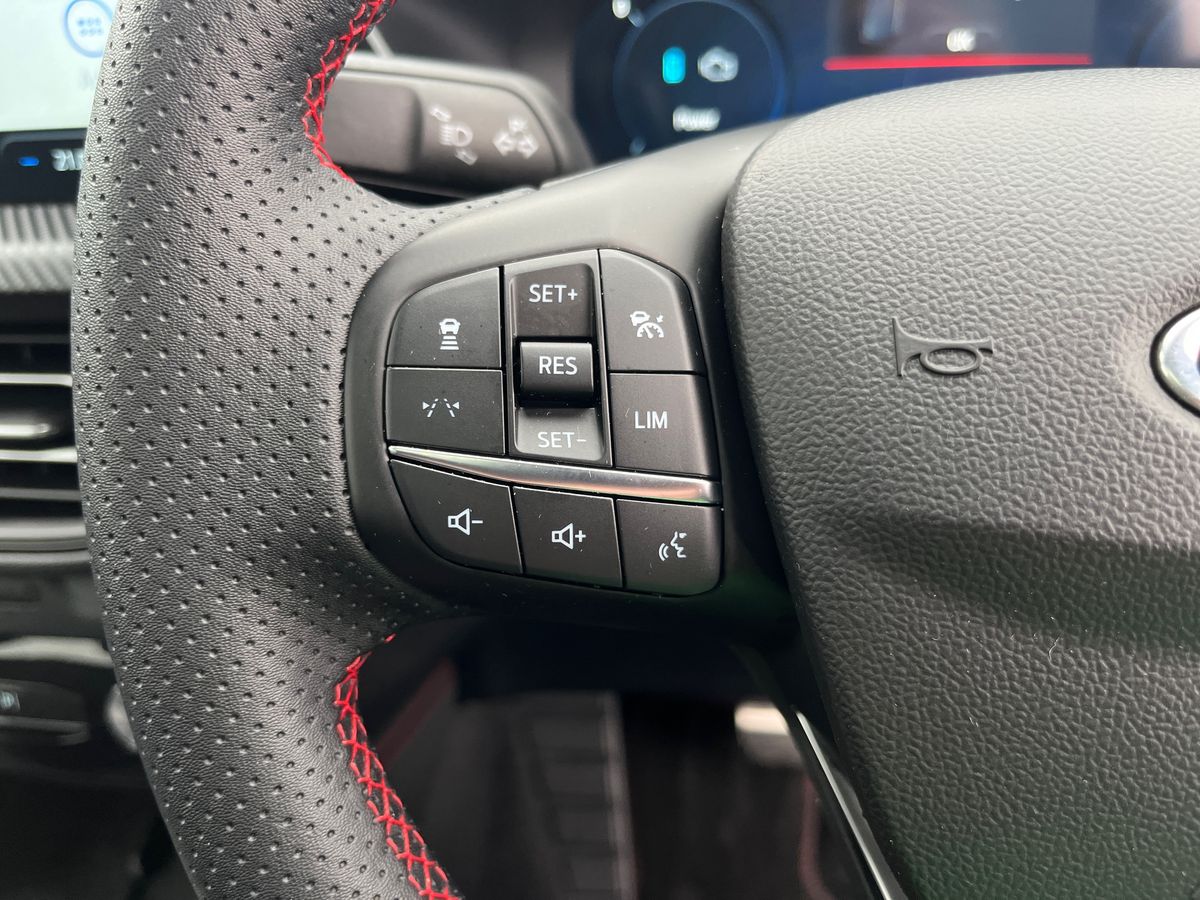 Used Ford Kuga 2025 for sale - 76119938: Photo 38