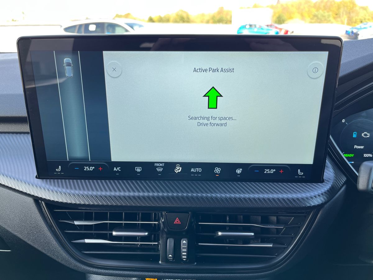 Used Ford Kuga 2025 for sale - 76373517: Photo 24