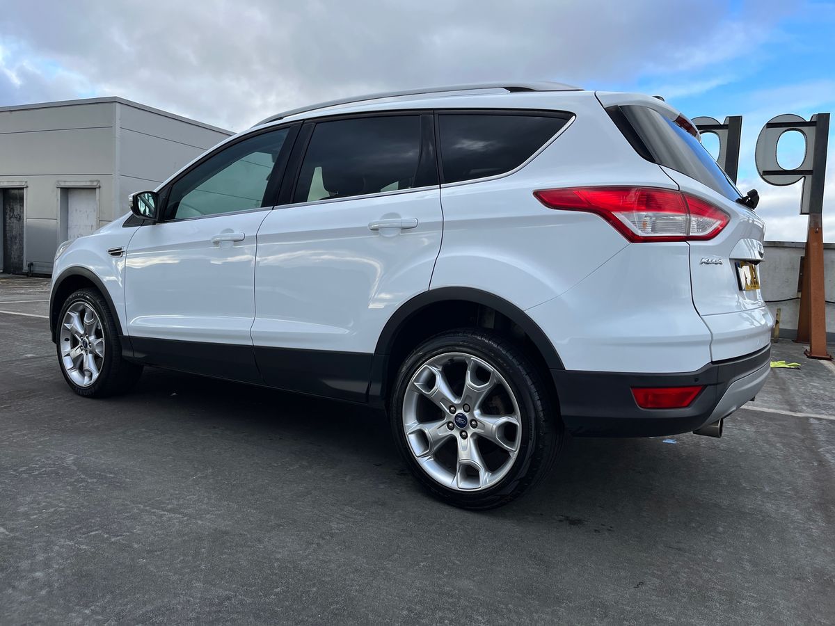 Used Ford Kuga 2015 for sale - 76373502: Photo 19