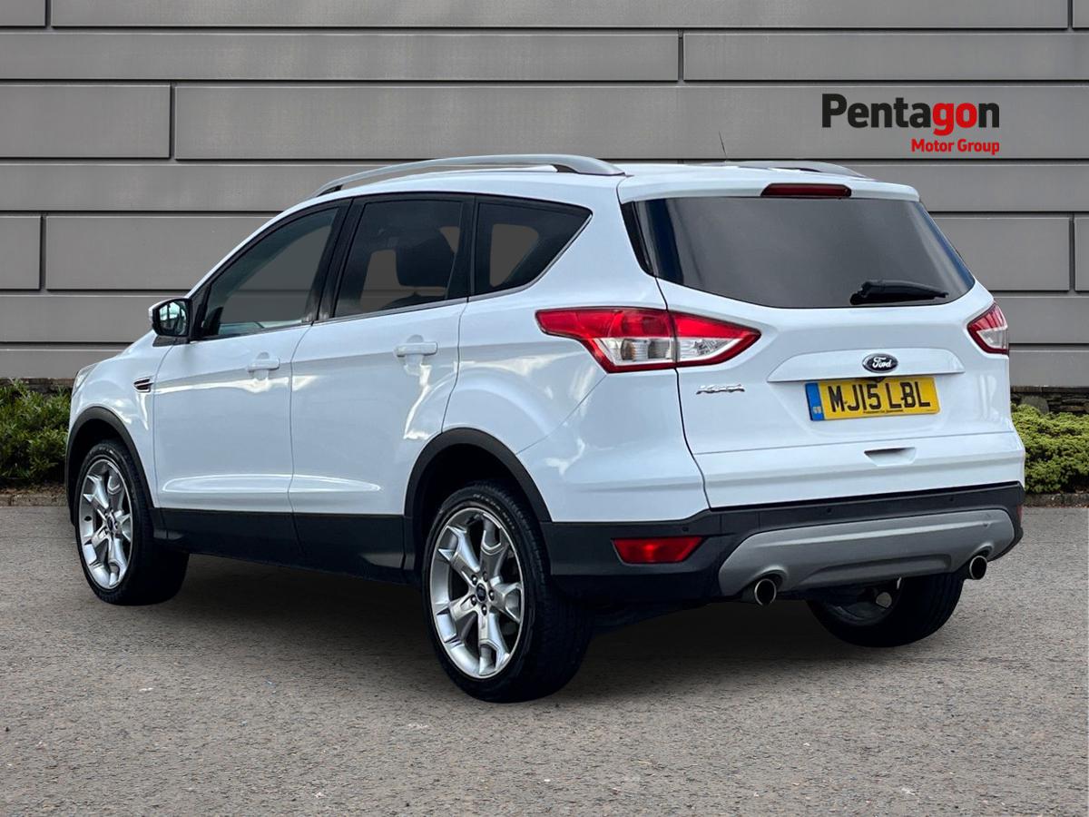 Used Ford Kuga 2015 for sale - 76373502: Photo 2