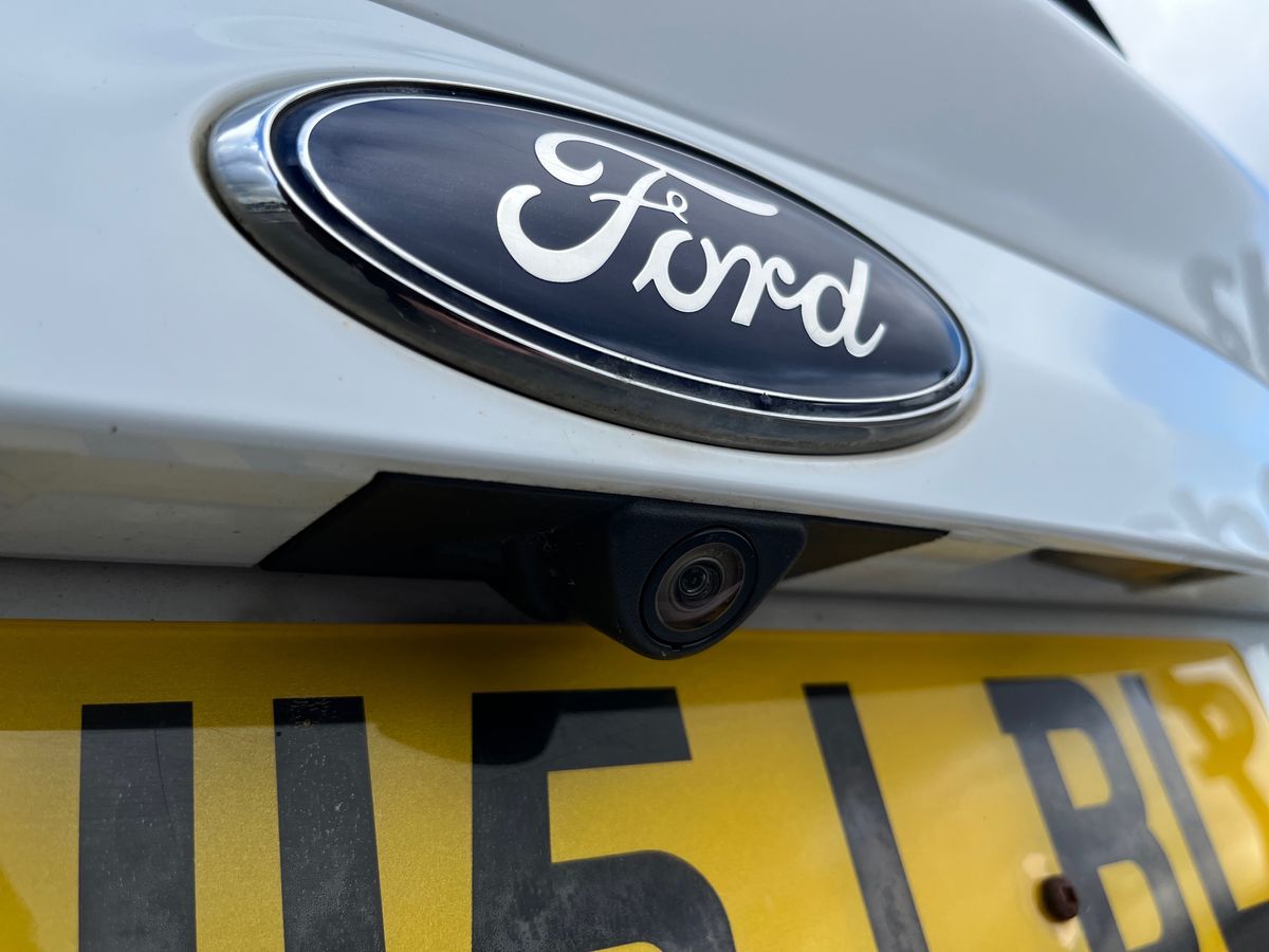 Used Ford Kuga 2015 for sale - 76373502: Photo 21