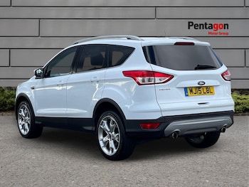 Used Ford Kuga 2015 for sale - 76373502: Photo