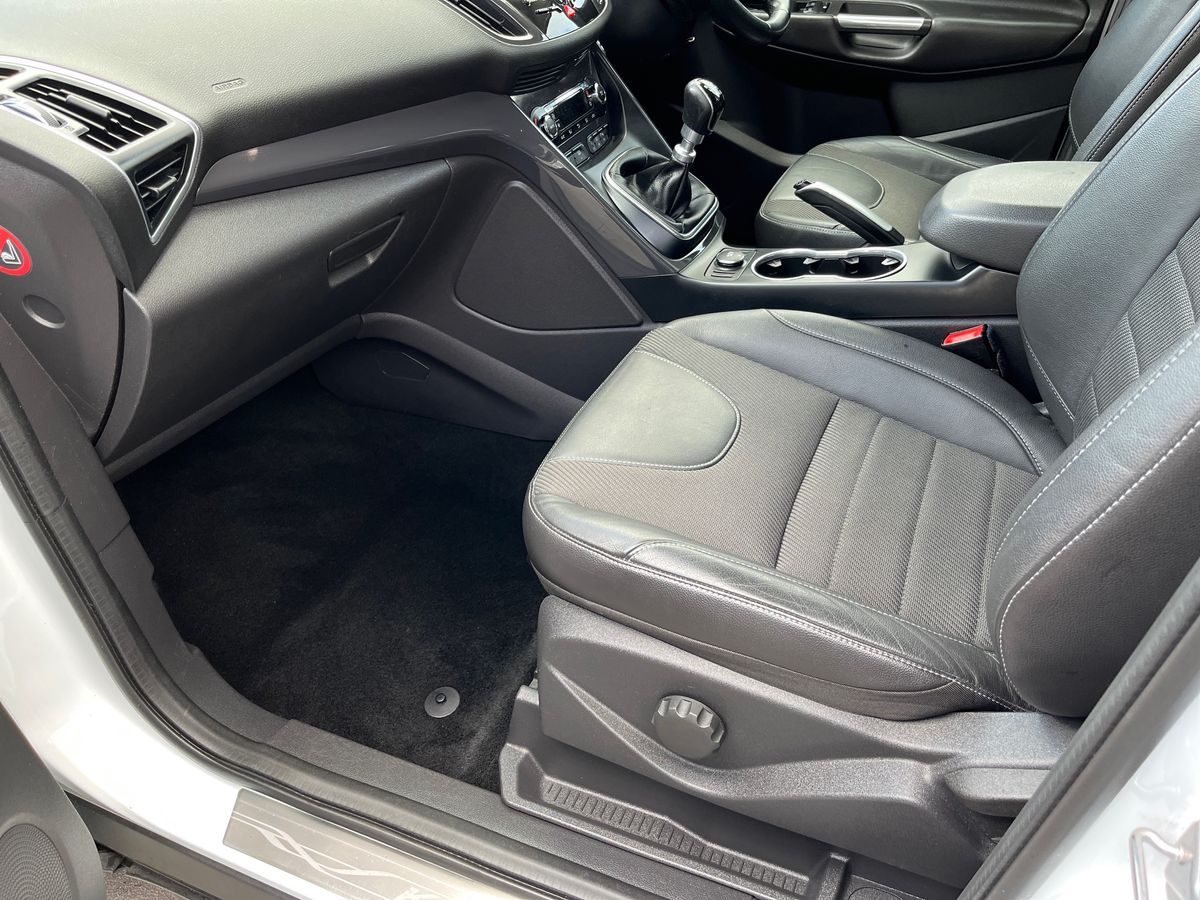 Used Ford Kuga 2015 for sale - 76373502: Photo 30