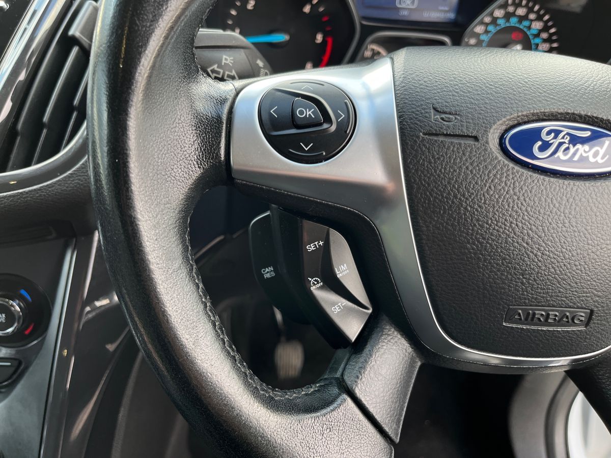 Used Ford Kuga 2015 for sale - 76373502: Photo 34