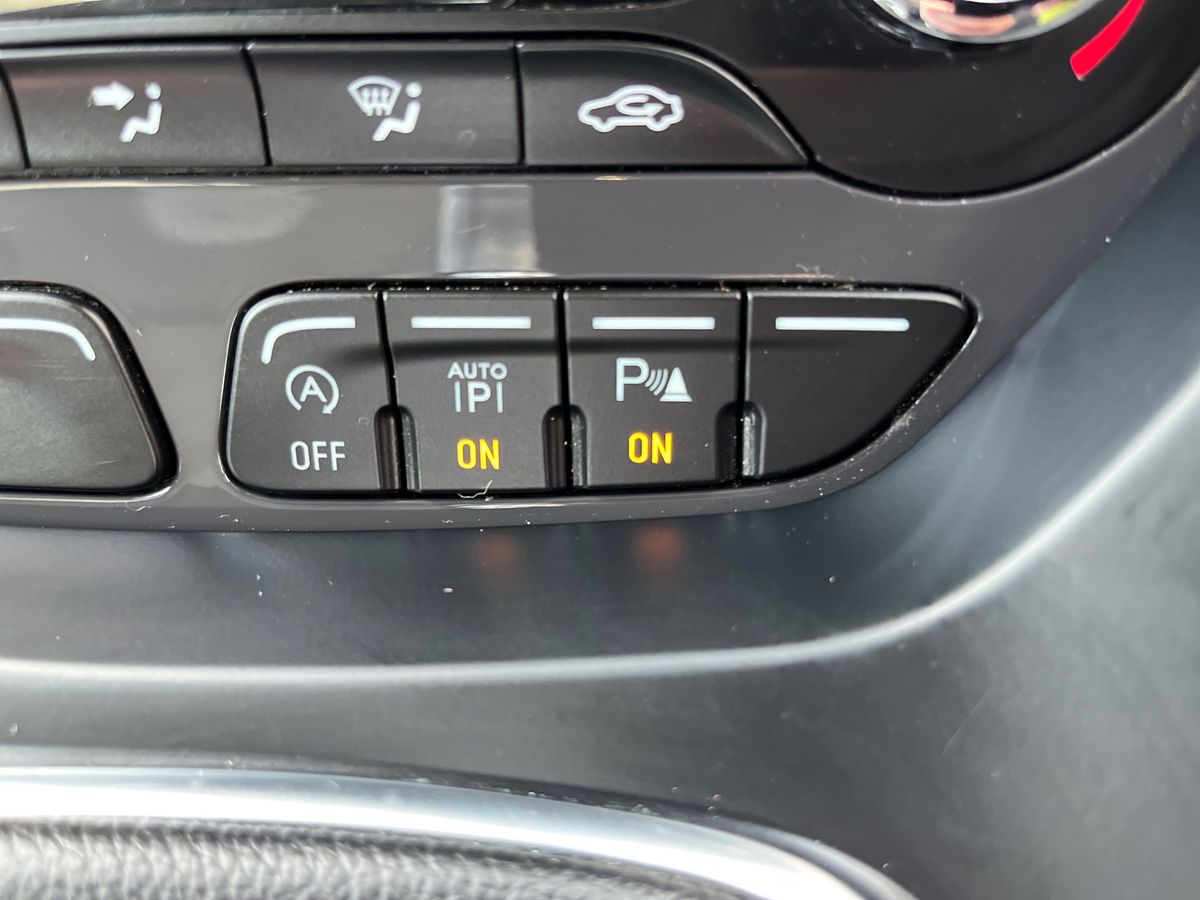 Used Ford Kuga 2015 for sale - 76373502: Photo 39