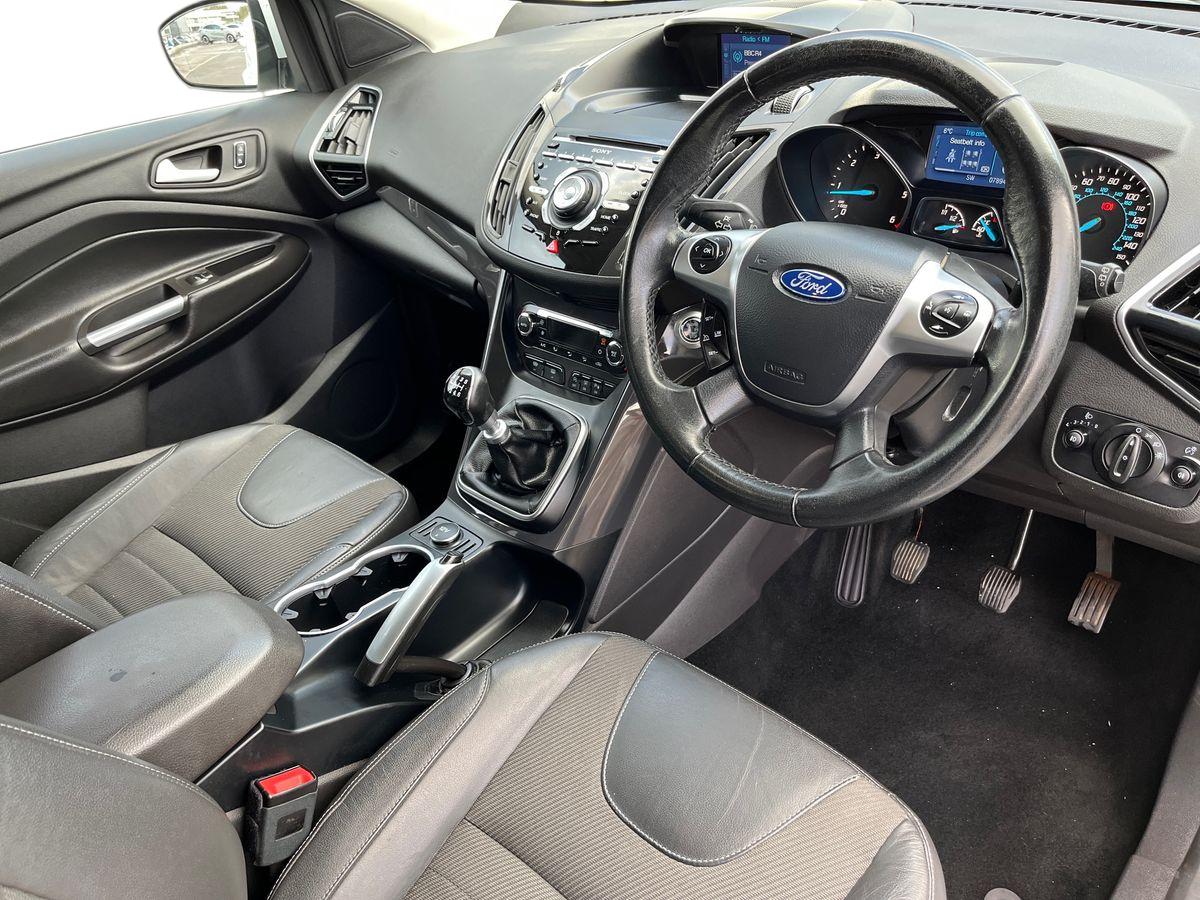 Used Ford Kuga 2015 for sale - 76373502: Photo 5