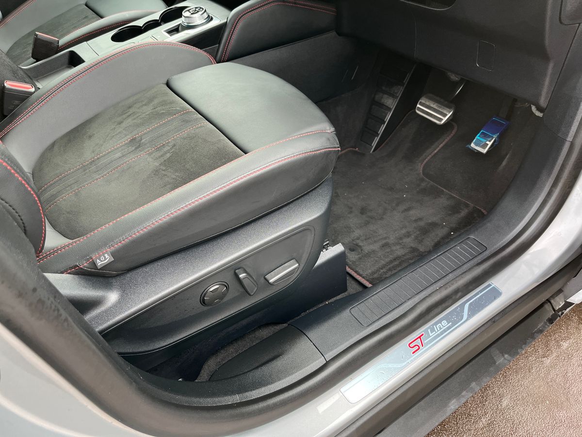 Used Ford Kuga 2025 for sale - 76328976: Photo 30