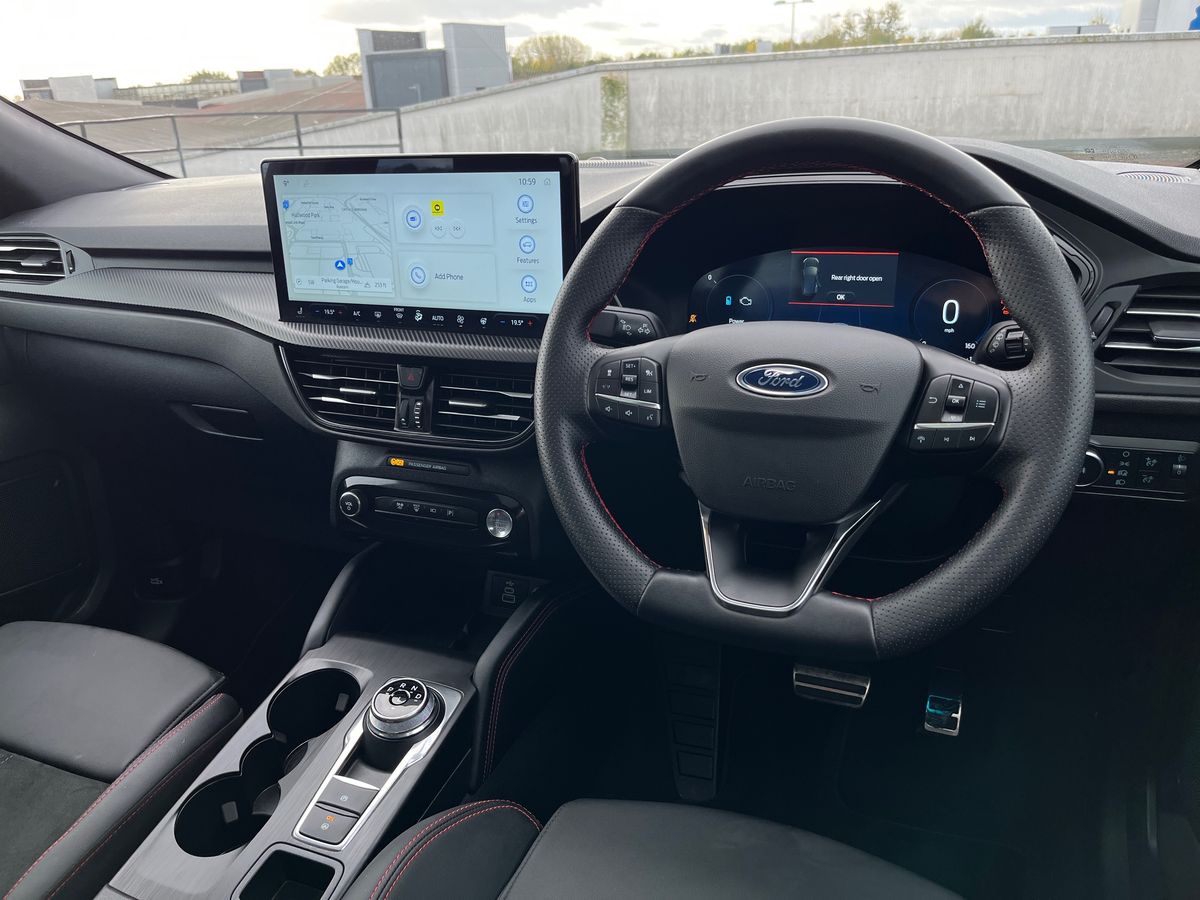 Used Ford Kuga 2025 for sale - 76328976: Photo 35