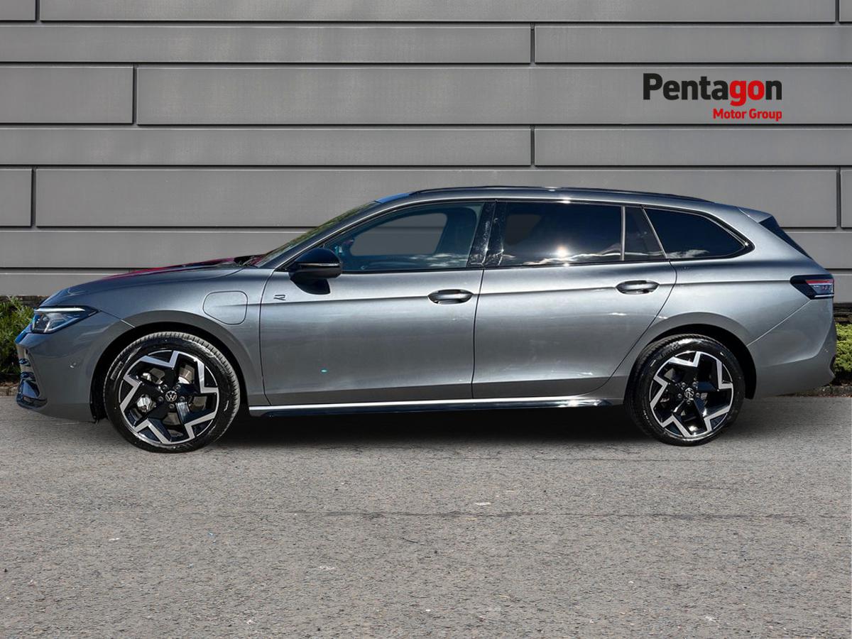 Used Volkswagen Passat 2025 for sale - 76040435: Photo 14