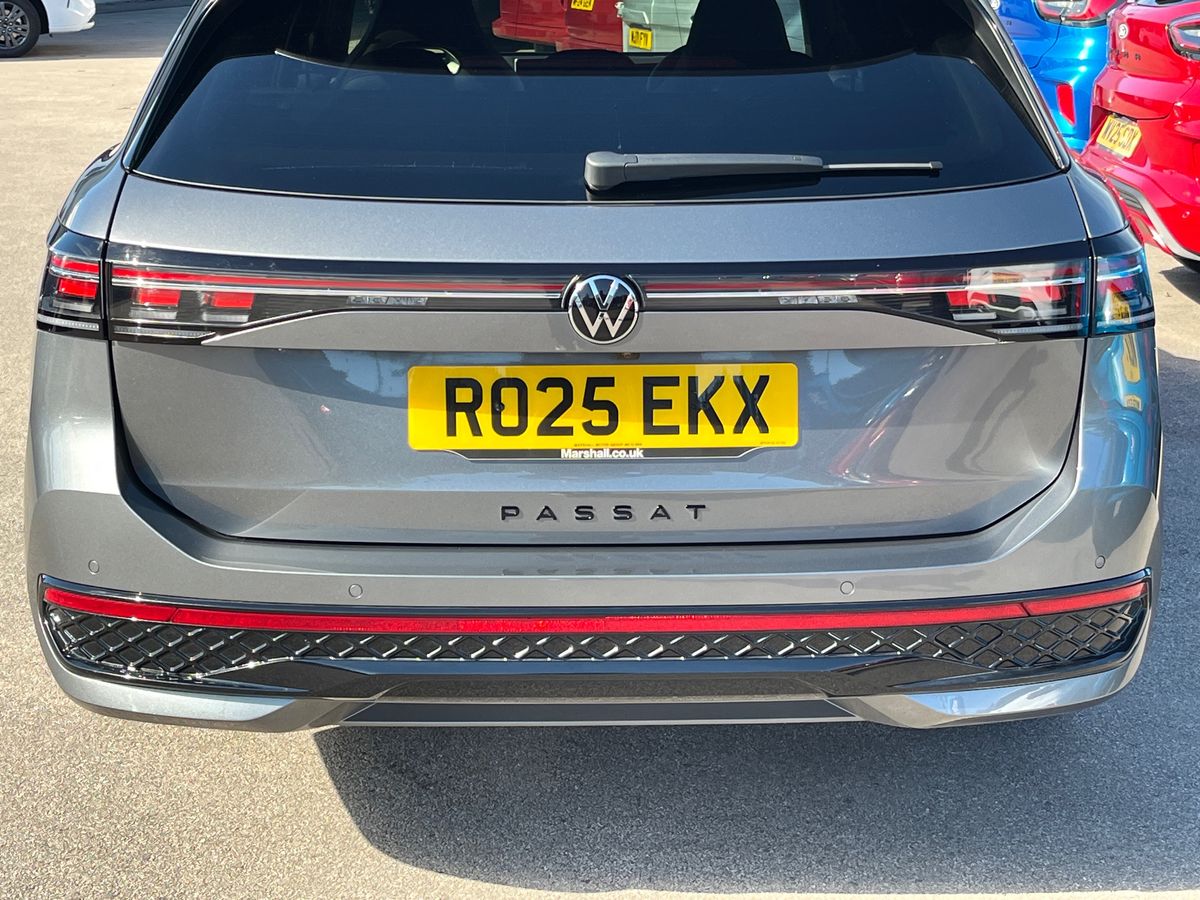 Used Volkswagen Passat 2025 for sale - 76040435: Photo 26