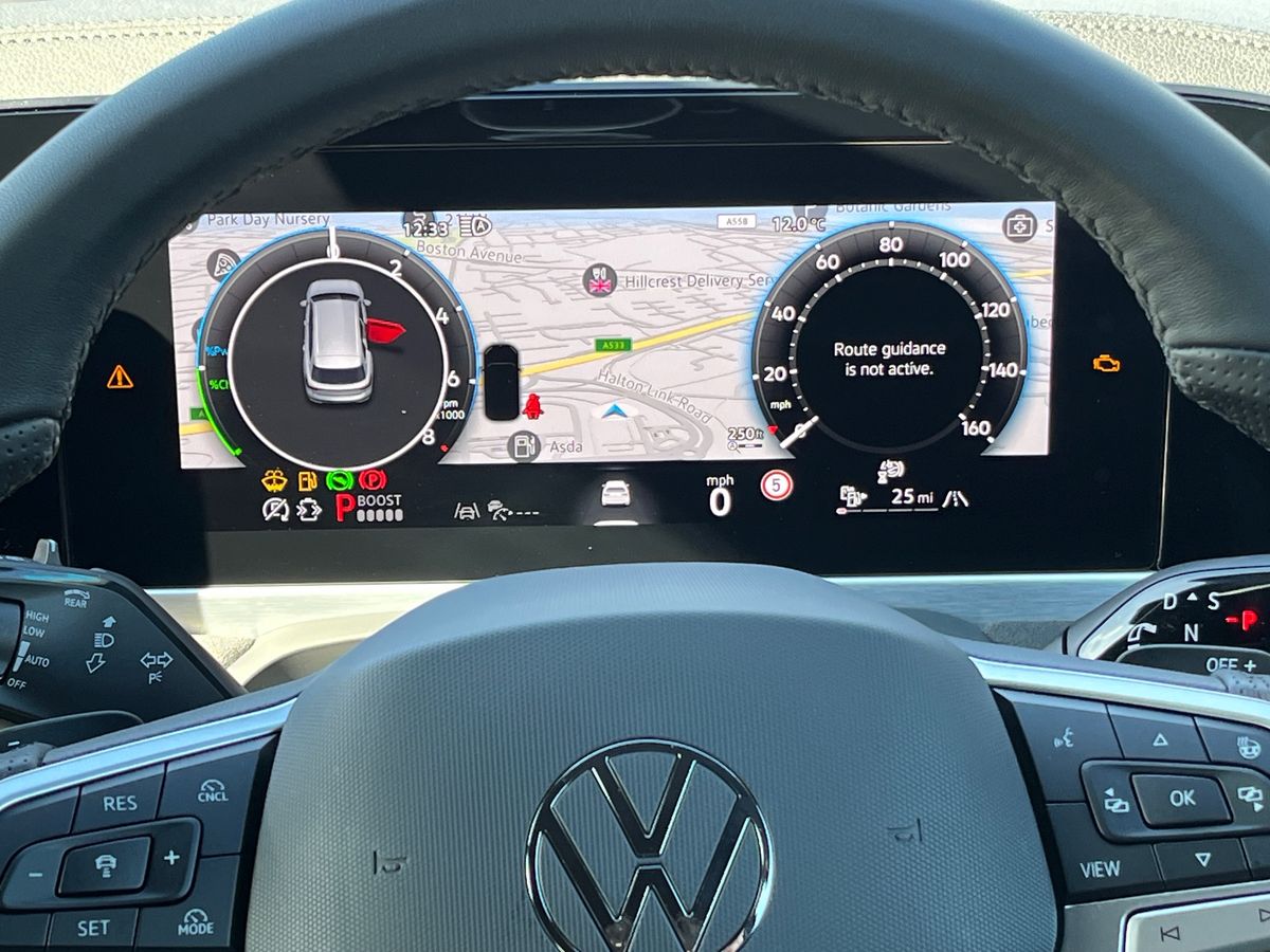 Used Volkswagen Passat 2025 for sale - 76040435: Photo 31
