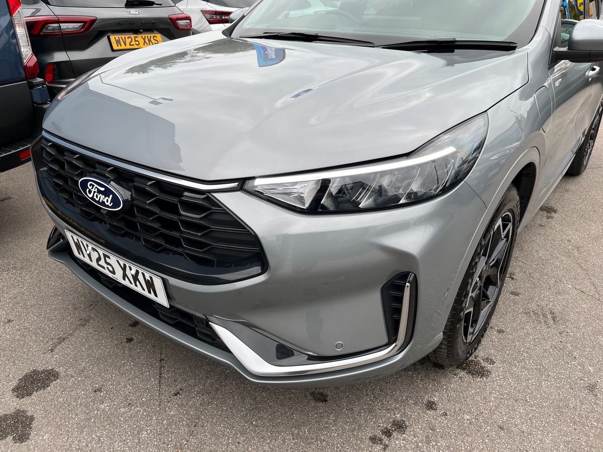 Used Ford Kuga 2025 for sale - 76186107: Photo 31