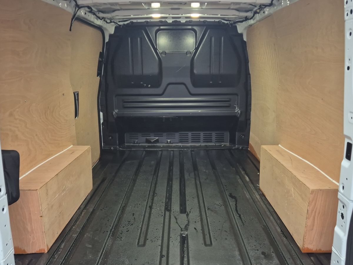 Used Ford Transit Custom 2025 for sale - 76892914: Photo 11