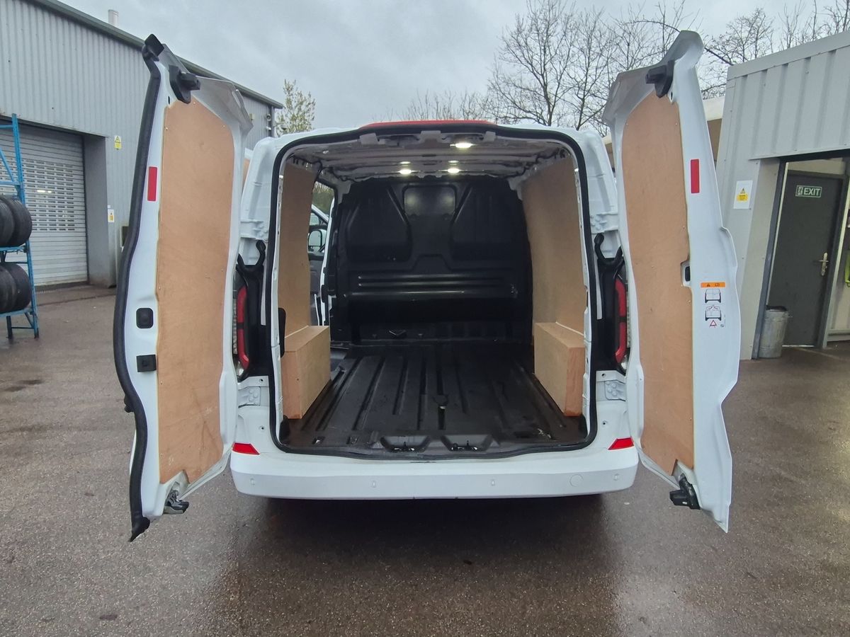 Used Ford Transit Custom 2025 for sale - 76892914: Photo 40