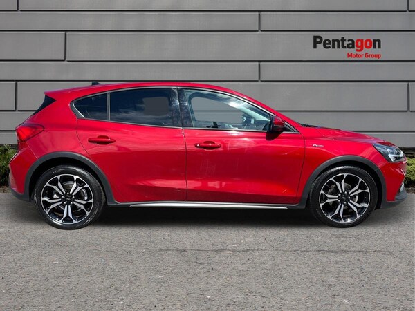 Used Ford Focus 2021 for sale - 75504289: Photo 13