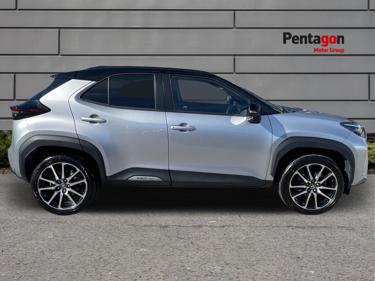 Used Toyota Yaris Cross 2024 for sale - 76892921: Photo 13