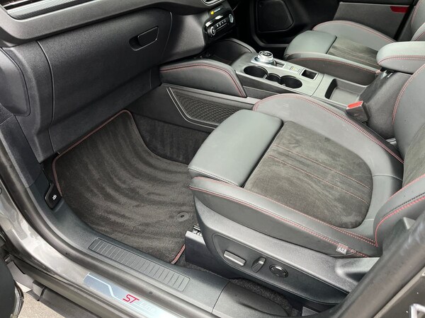 Used Ford Kuga 2025 for sale - 76257193: Photo 25