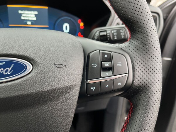 Used Ford Kuga 2025 for sale - 76257193: Photo 33