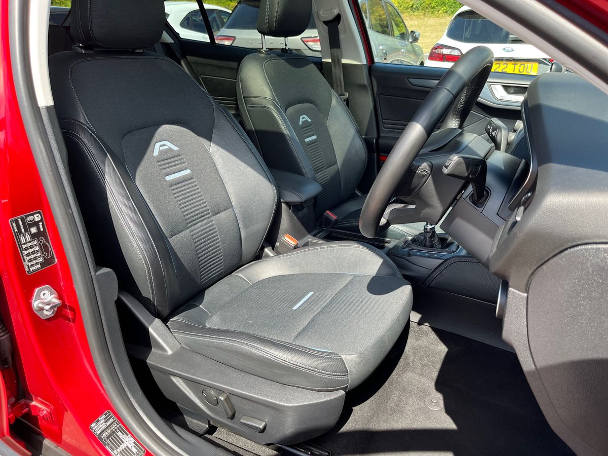 Used Ford Focus 2021 for sale - 76892910: Photo 21