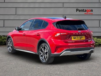 Used Ford Focus 2021 for sale - 76892910: Photo