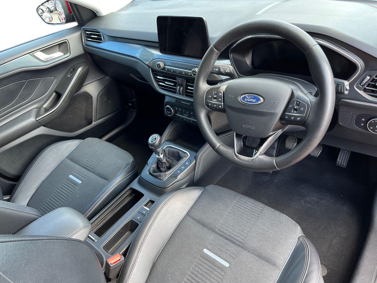 Used Ford Focus 2021 for sale - 76892910: Photo 5